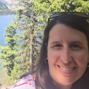 Meet your Posher, Jennifer